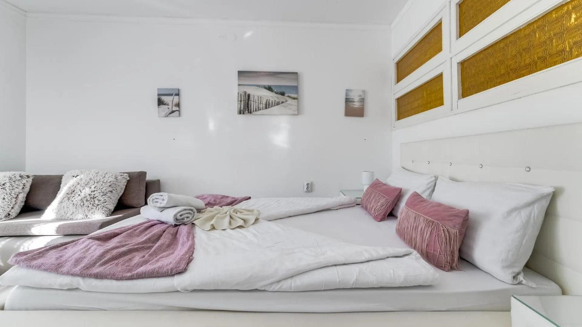 B&B Apartments Coli Apartments Afrodita & Antonia Bakar